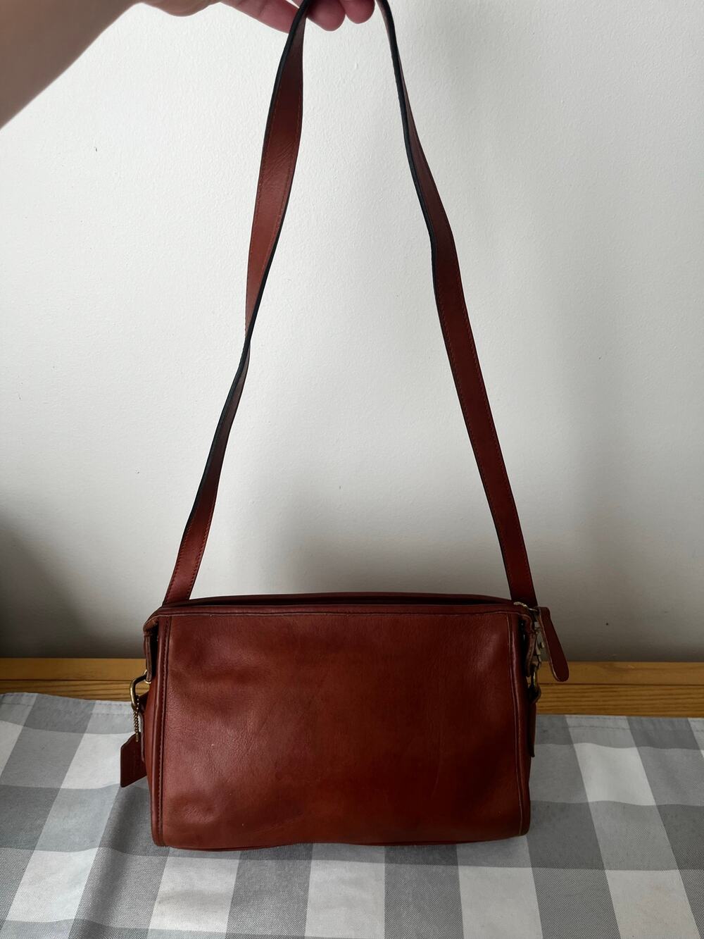 Vintage Brown Leather Coach Taylor Zip Shoulder Purse Bag 90s